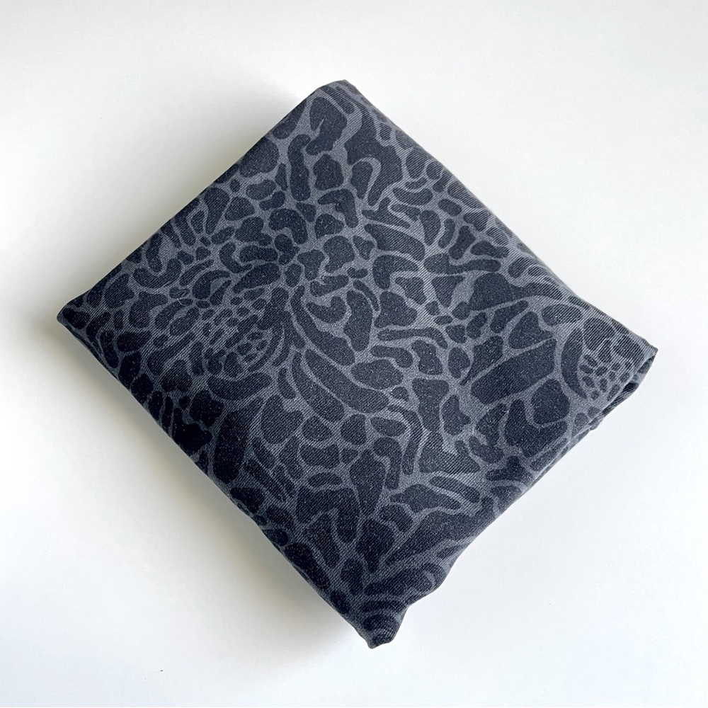 Lululemon - Picture 10 of 10